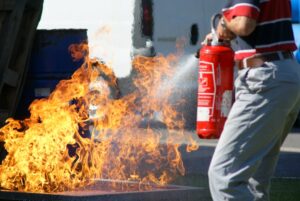 Comment devenir formateur incendie