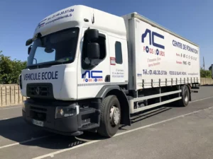 Devenir formateur poids lourds