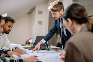 De directeur régional à formateur en management : le parcours d’Olivier